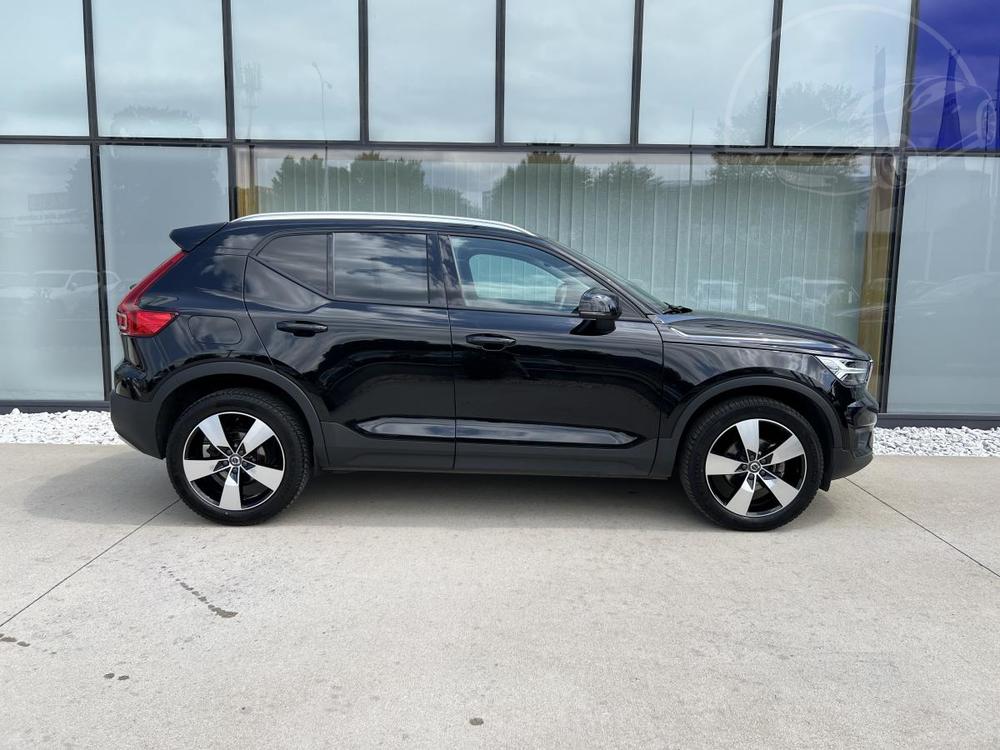 Volvo XC40 T3 MOMENTUM Aut 1.maj.