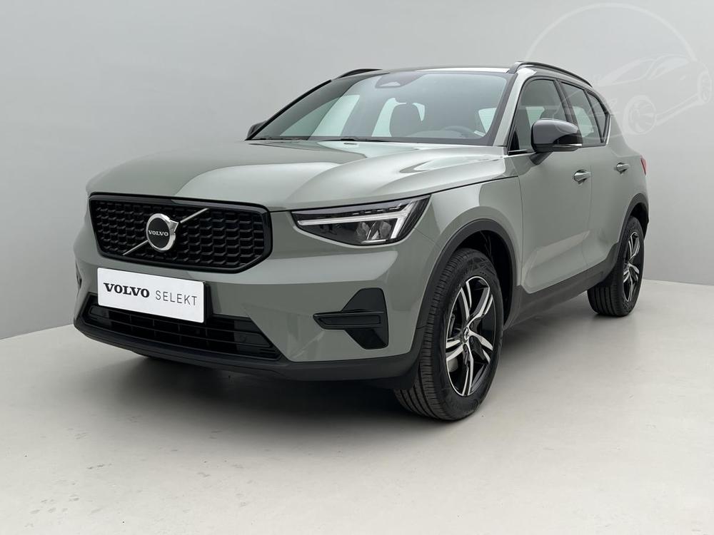 Volvo XC40 B3 AUT BLACK  PLUS