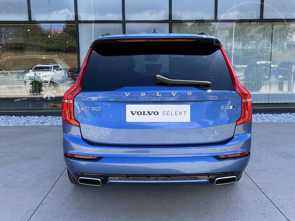 Volvo XC90 B5 AWD R-DESIGN Aut CZ