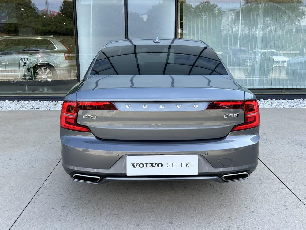 Volvo S90 D5 AWD R-DESIGN Aut 1.maj.