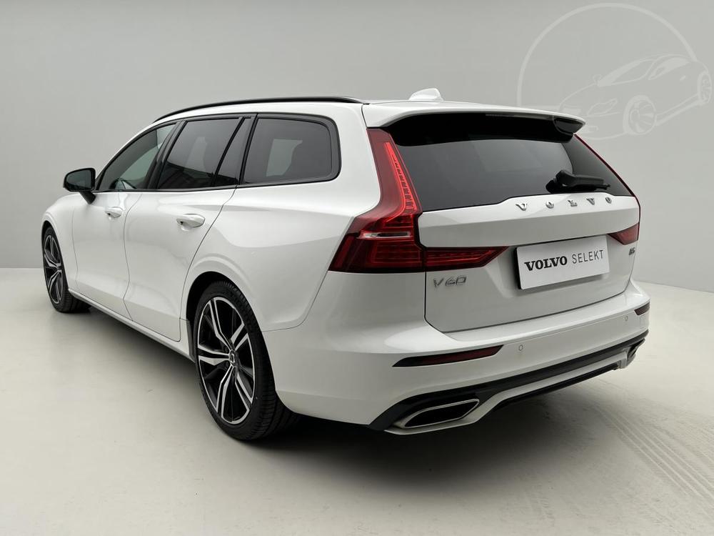 Volvo V60 B5 R-DESIGN AUT 1.maj.