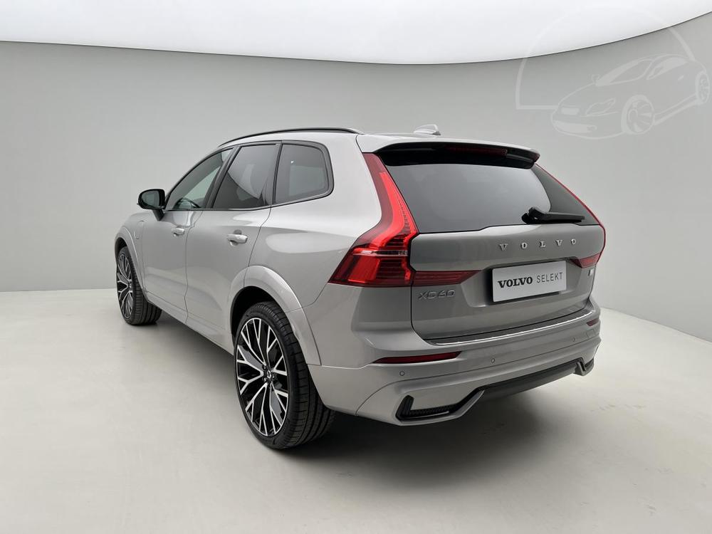 Volvo XC60 T6 AWD RECHARGE R-DESIGN AUT