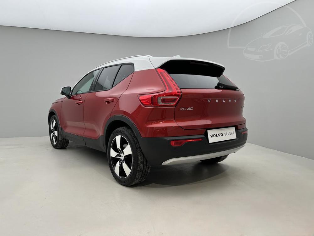 Volvo XC40 T5 AWD MOMENTUM Aut