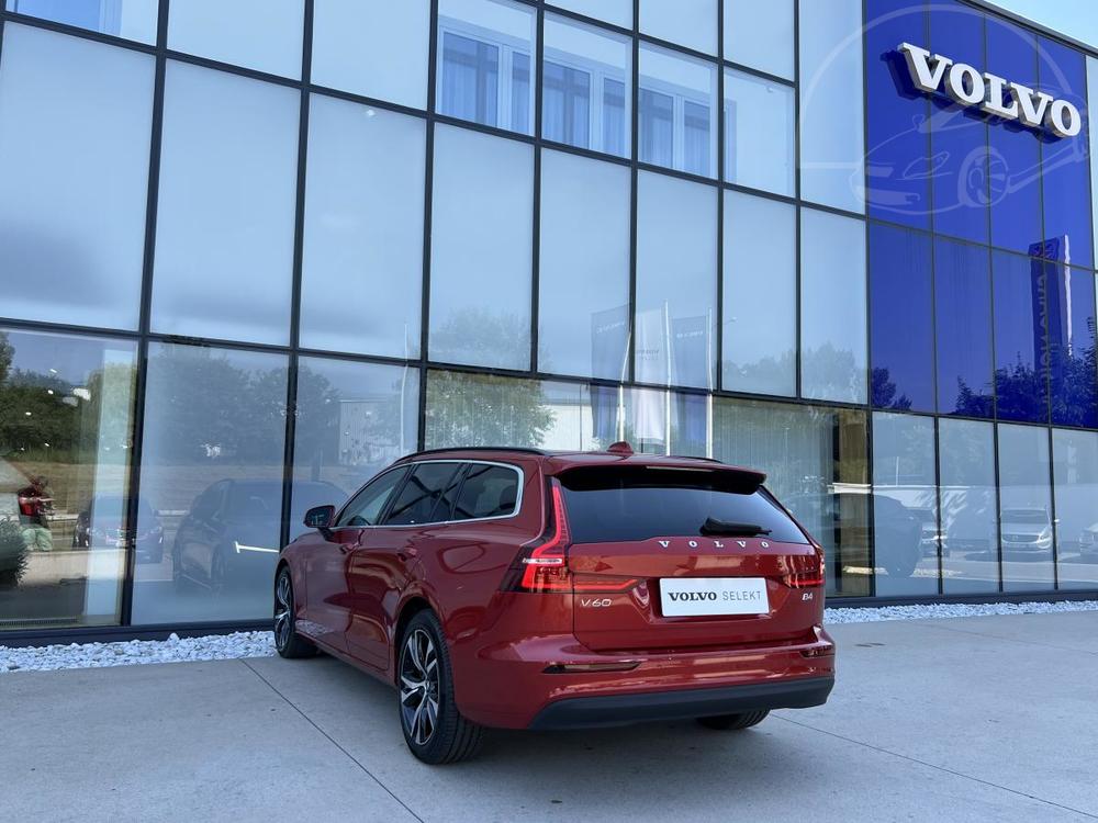 Volvo V60 B4 CORE Aut 1.maj.