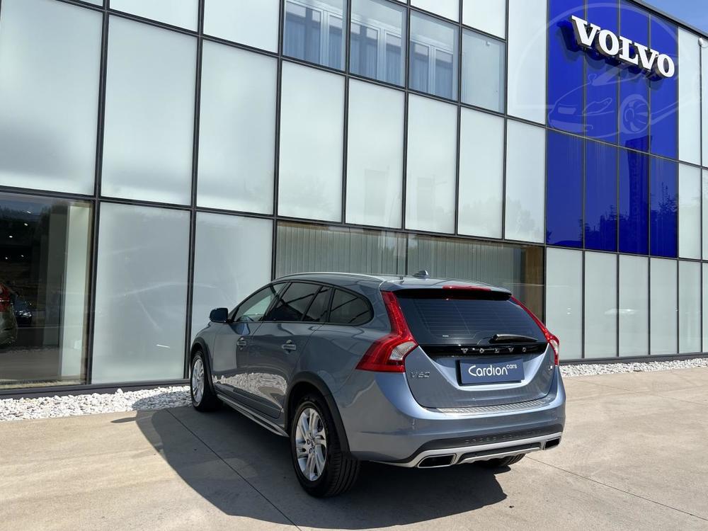 Volvo V60 CROSS COUNTRY D4 Aut