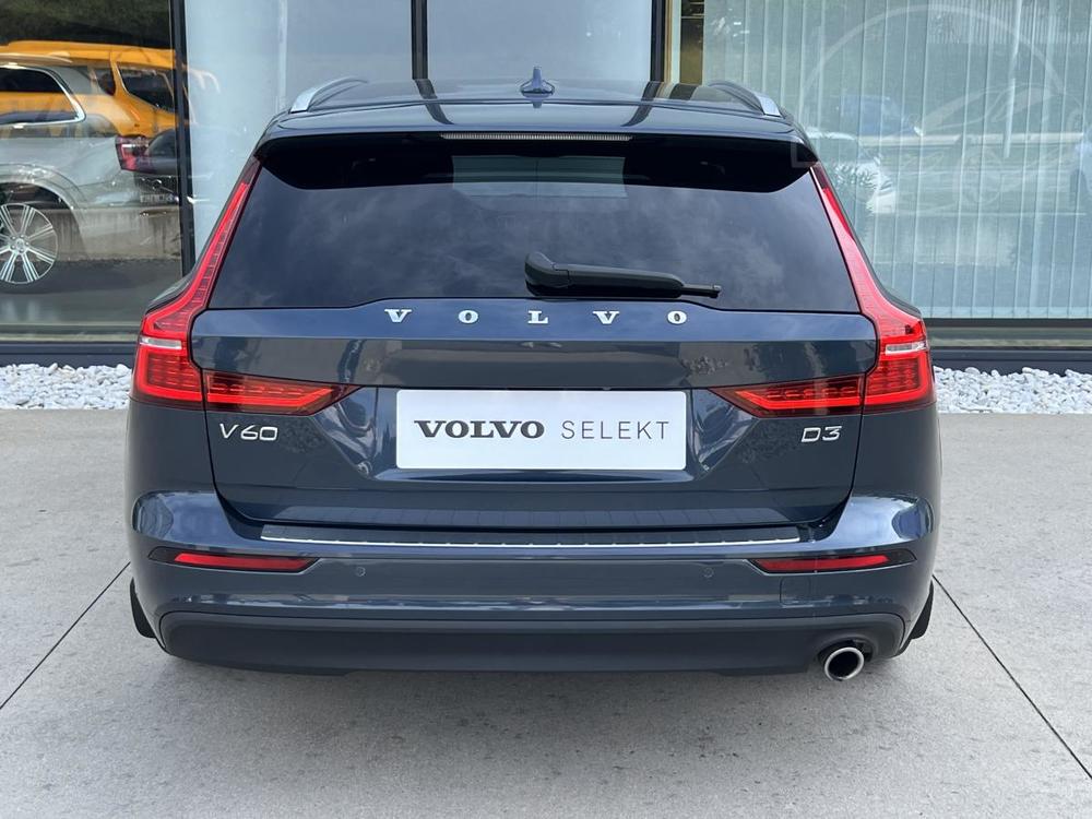 Volvo V60 D3 MOMENTUM AUT 1.maj.