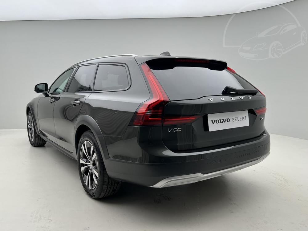 Volvo V90 CC D4 AWD AUT 1.maj.