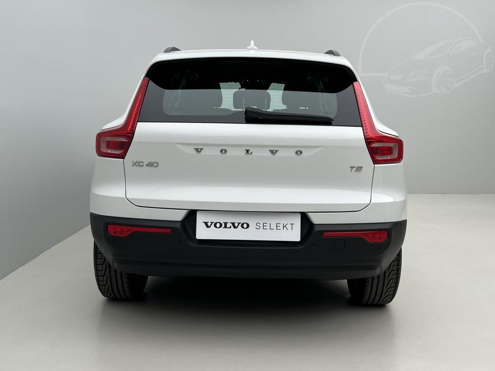 Volvo XC40 T2 CORE 1.maj.