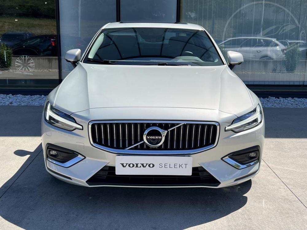 Volvo S60 B5 AWD INSCRIPTION Aut CZ