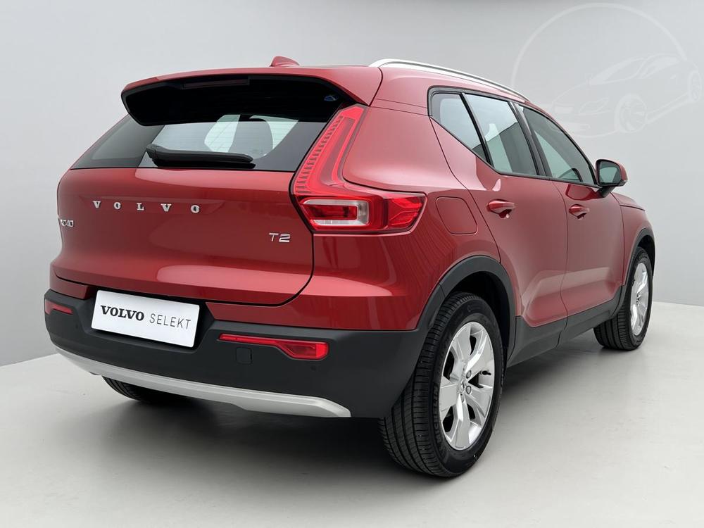 Volvo XC40 T2 MOMENTUM AUT 1.maj.