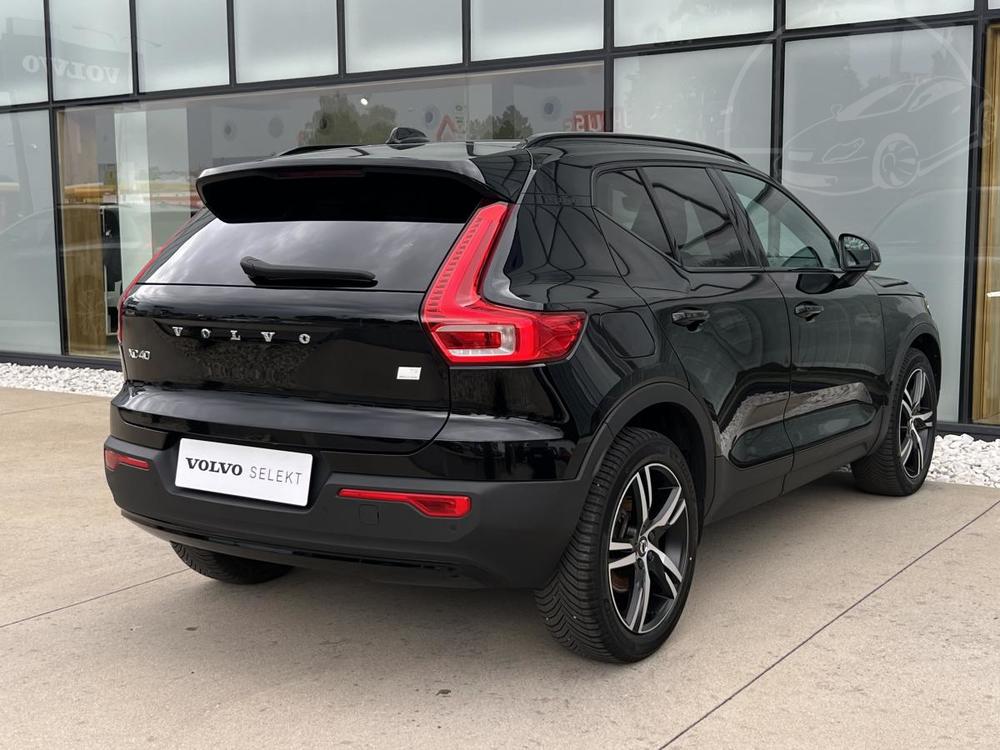 Volvo XC40 T5 R-DESIGN RECHARGE Aut 1.maj