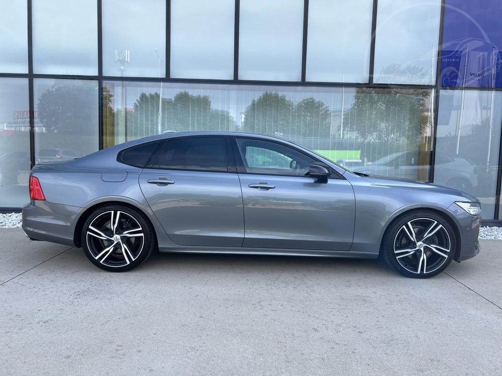 Volvo S90 D5 AWD R-DESIGN Aut 1.maj.