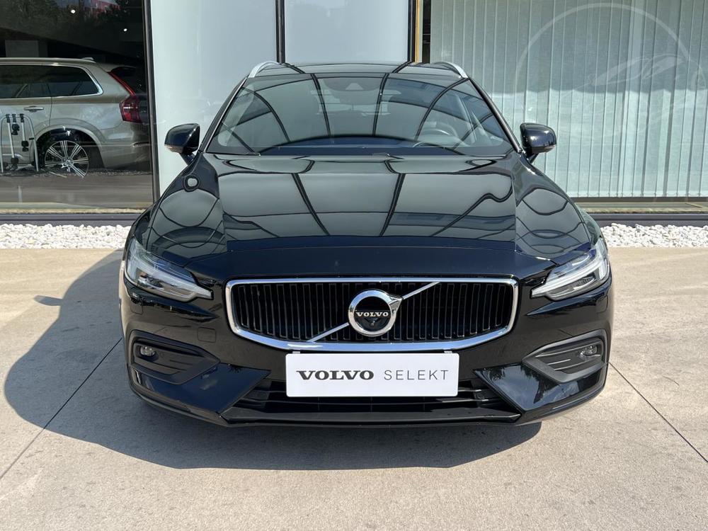 Volvo V60 D4 MOMENTUM