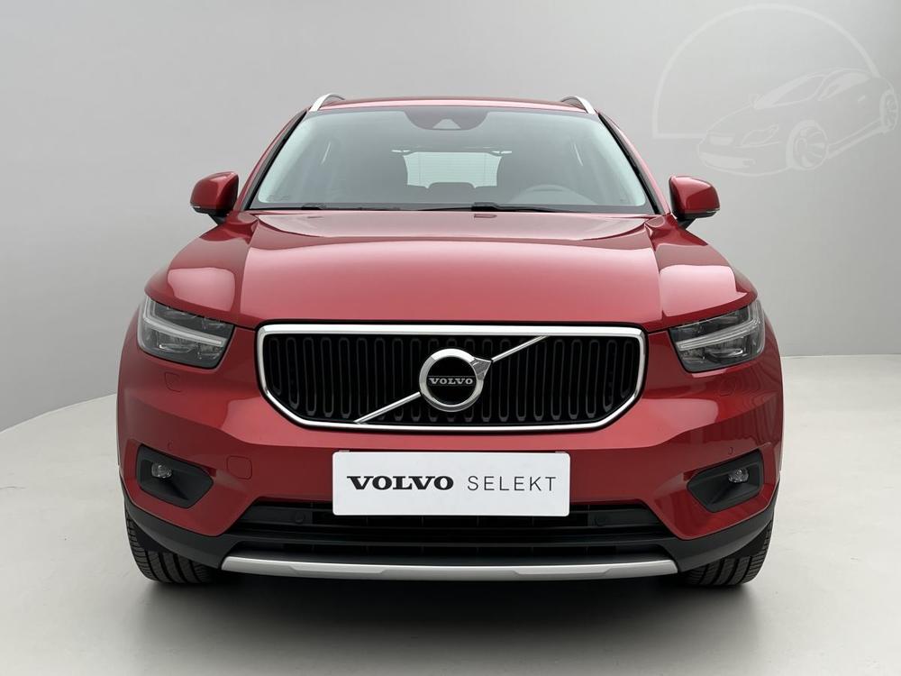 Volvo XC40 T2 MOMENTUM AUT 1.maj.