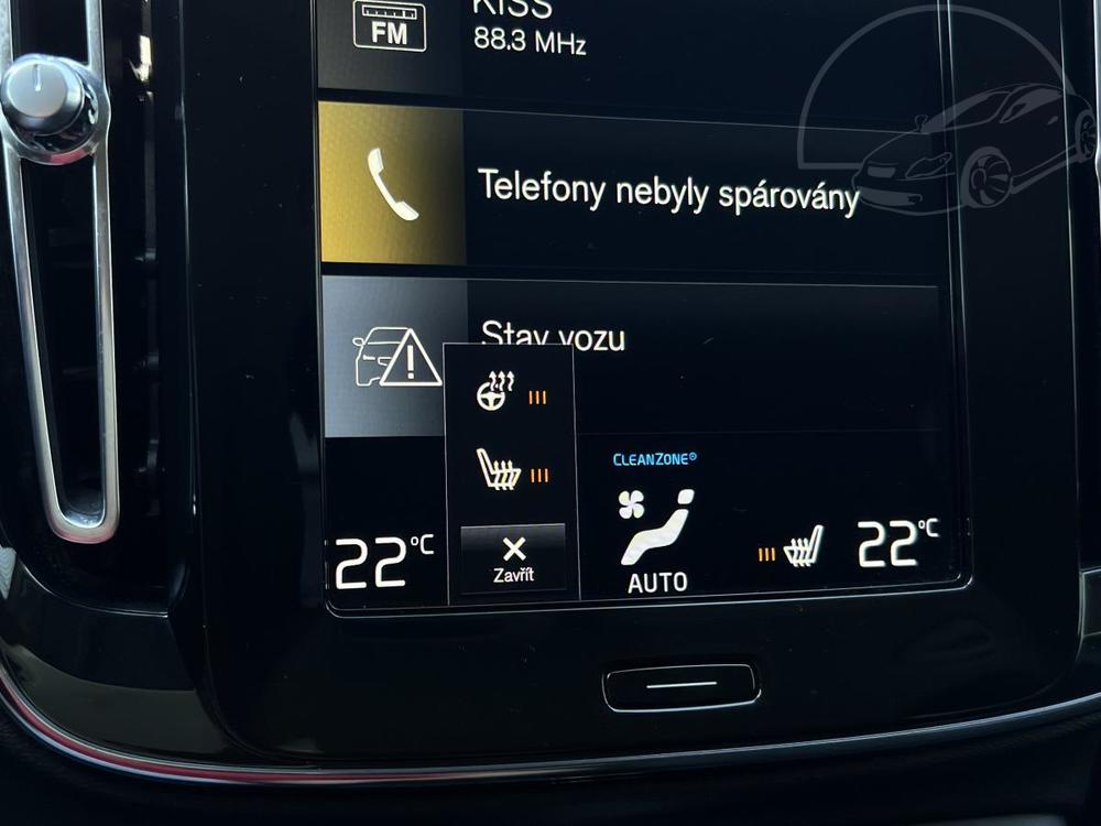 Volvo XC40 T4 RECHARGE MOMENTUM Aut