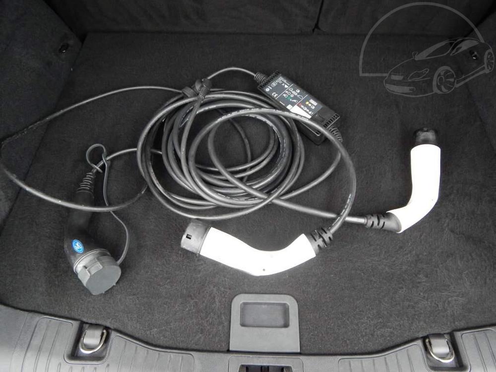 Ford Kuga LED ACC BO Kamera 2.5 DURATEC