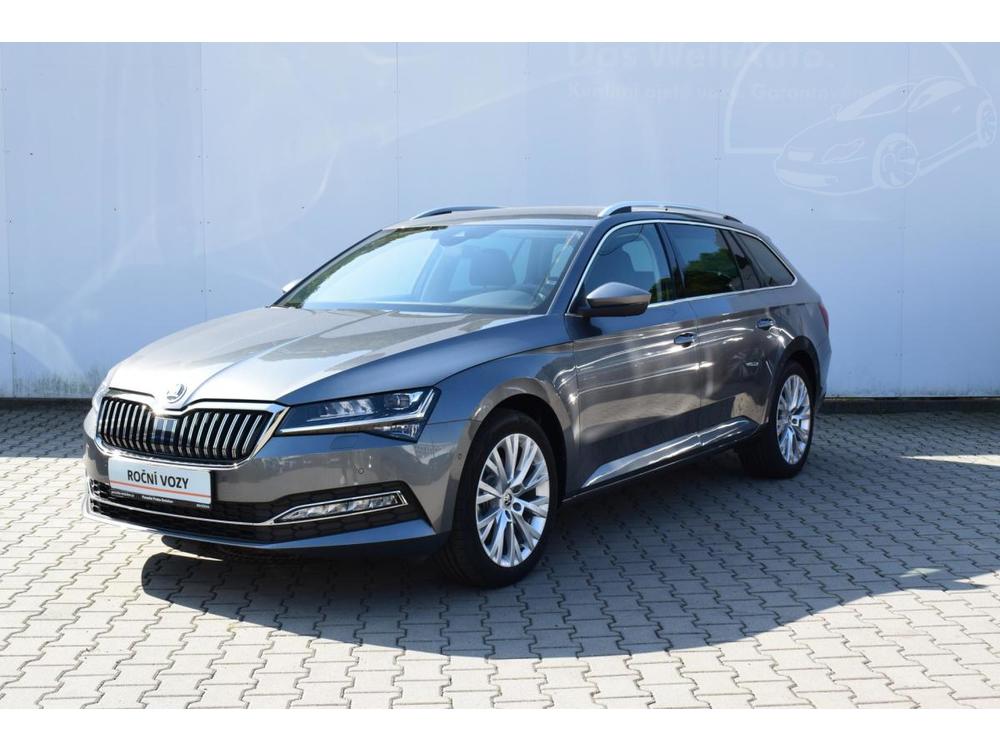 Škoda Superb 2.0 TDI Combi Style DSG 4x4 14