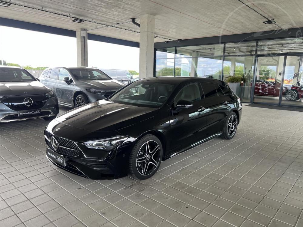 Mercedes-Benz CLA 200d Shooting Brake