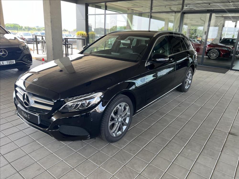 Prodm Mercedes-Benz C C 220 d 4MATIC kombi