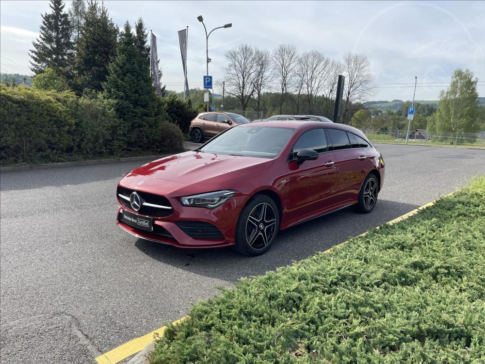 Mercedes-Benz CLA 250 e Shooting Brake AMG