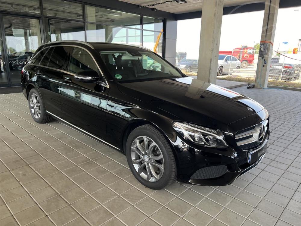 Mercedes-Benz C C 220 d 4MATIC kombi