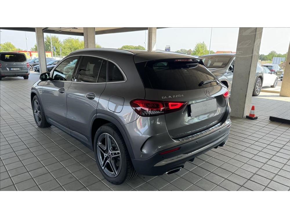 Mercedes-Benz GLA 220 d 4Matic