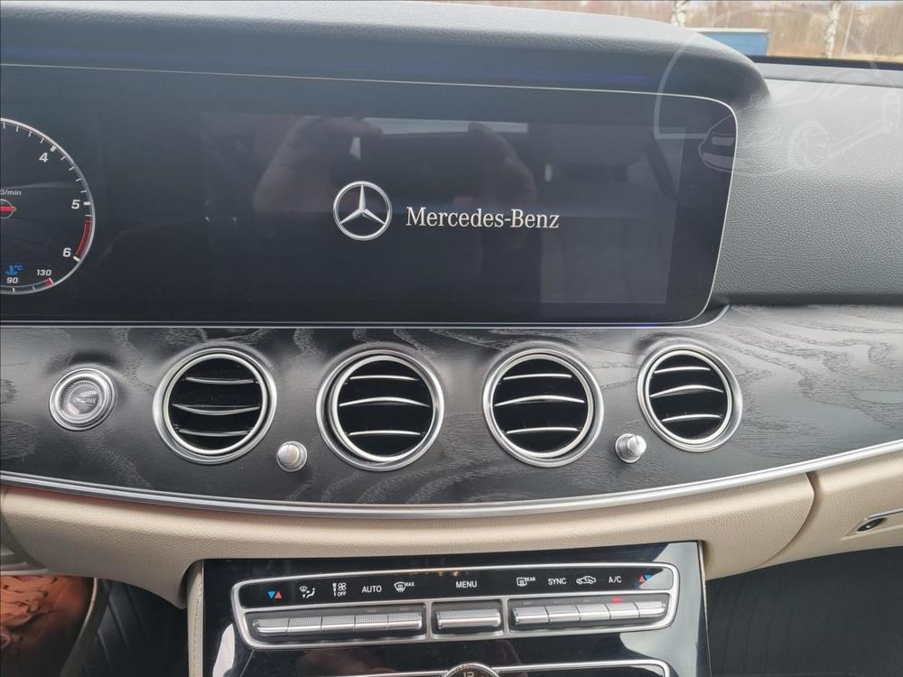 Mercedes-Benz E E 220 d 4MATIC EXCLUSIVE