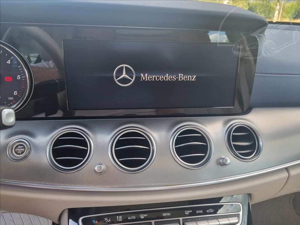 Mercedes-Benz E E 220 d 4MATIC EXCLUSIVE