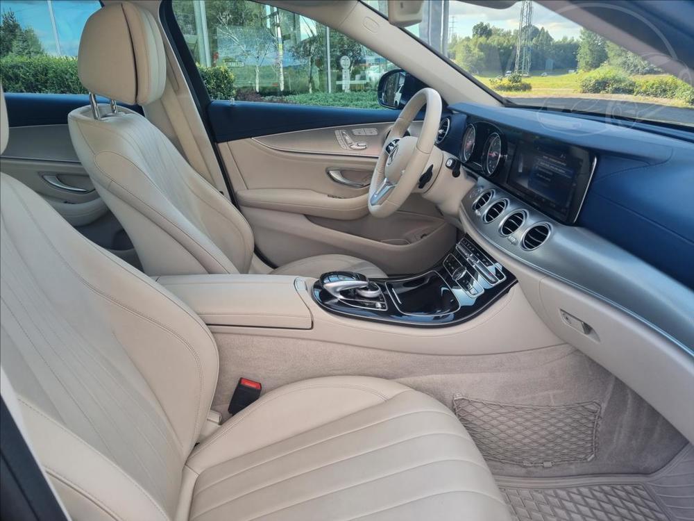 Mercedes-Benz E E 220 d 4MATIC EXCLUSIVE