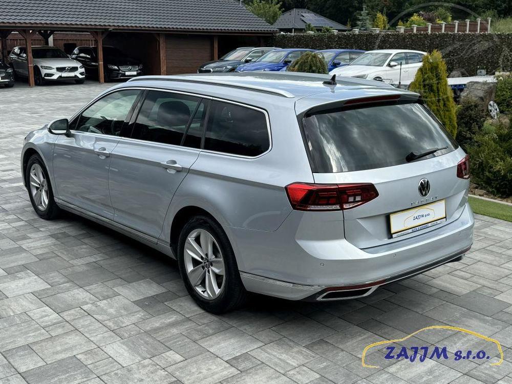 Volkswagen Passat Elegance+ 2.0TDI DSG - kamera