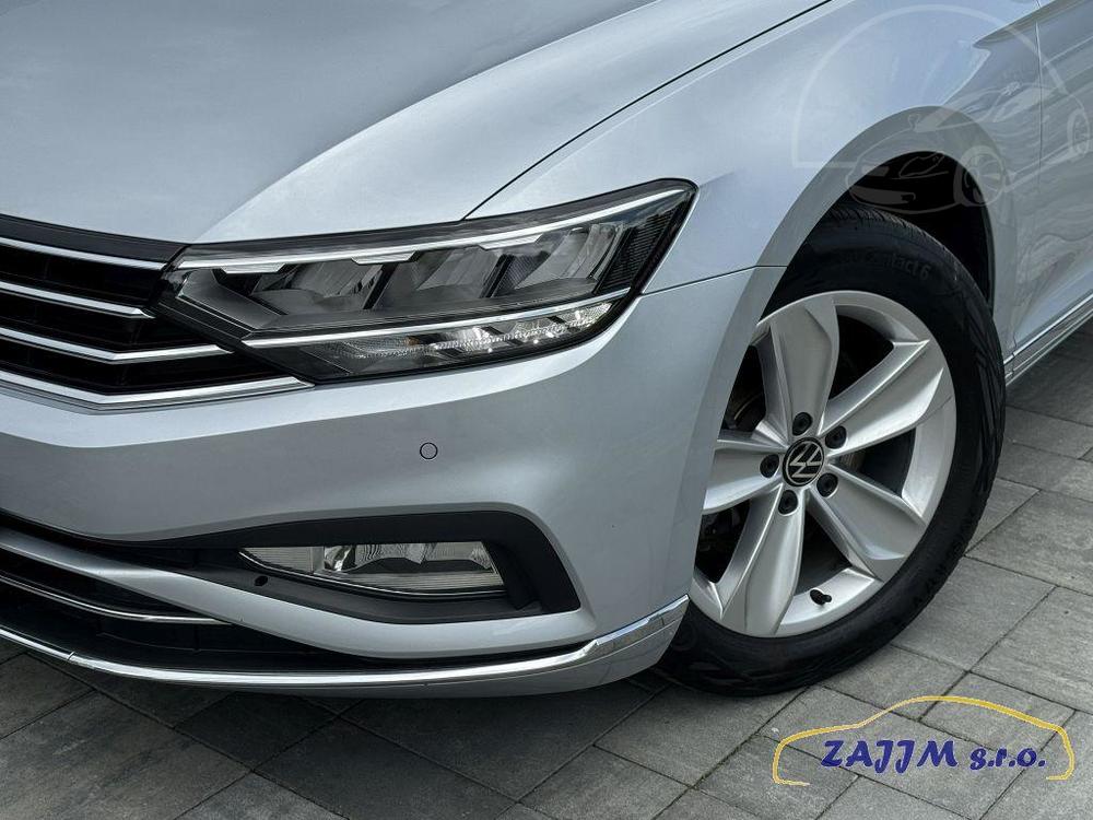 Volkswagen Passat Elegance+ 2.0TDI DSG - kamera