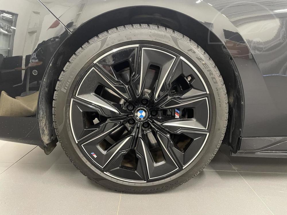 BMW i7 xDrive60