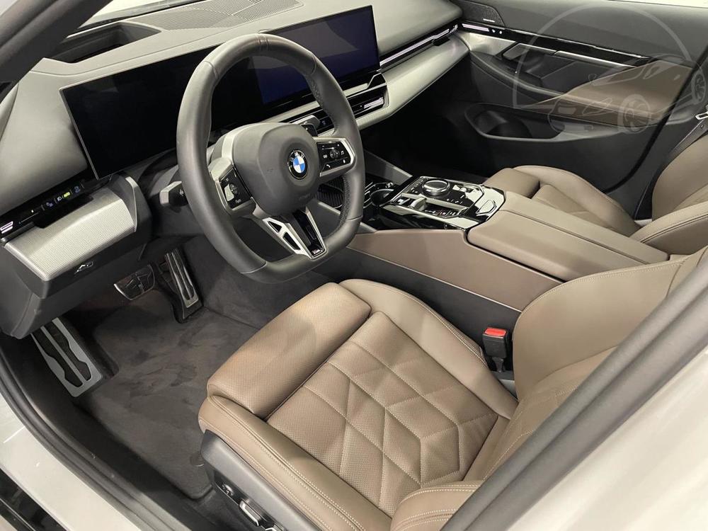 BMW 520 d xDrive Sedan Harman Kardo