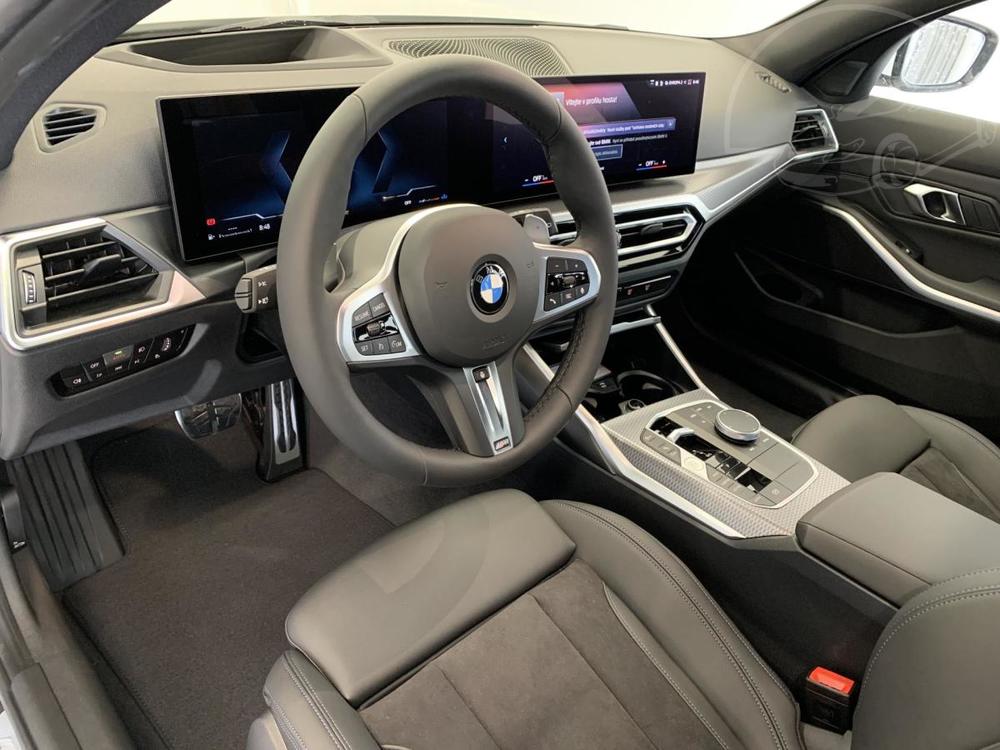 BMW 330 i xDrive Touring