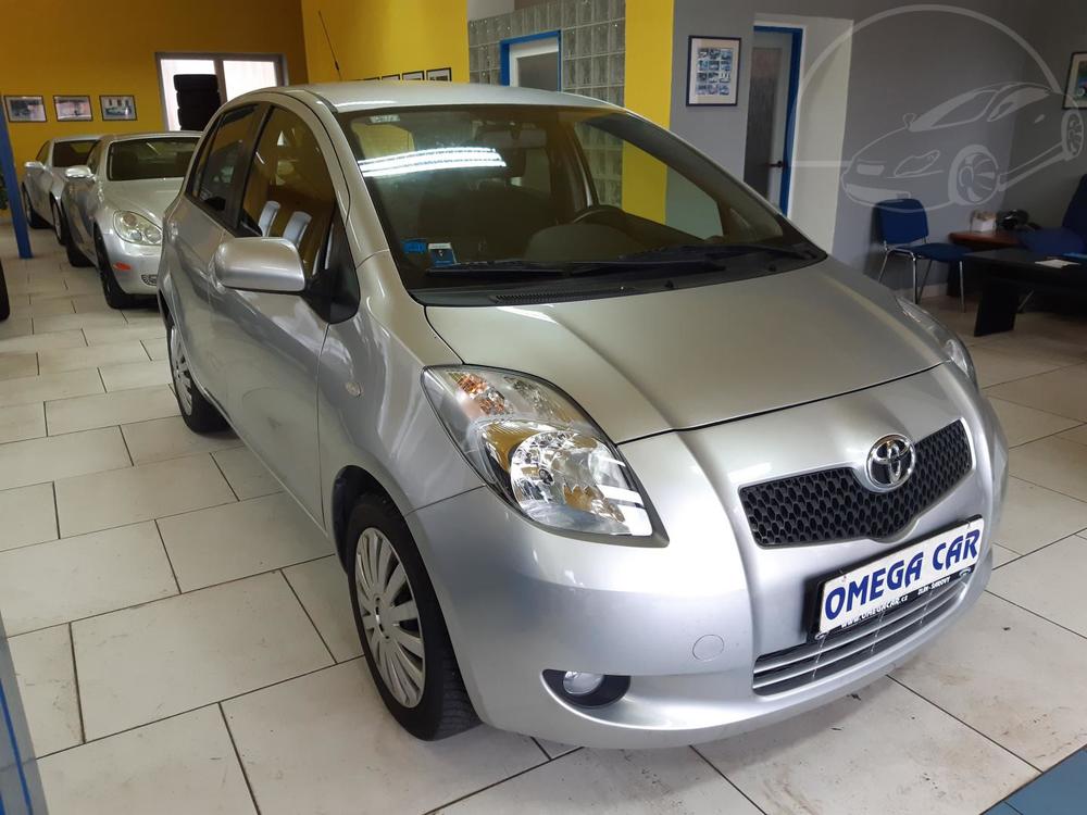 Prodm Toyota Yaris 1.3 i KLIMA 5dv.