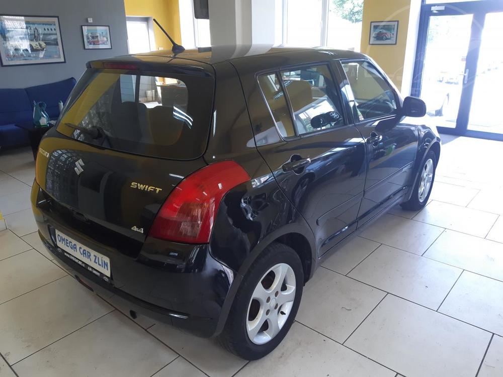 Suzuki Swift 1.3 i KLIMA 4x4