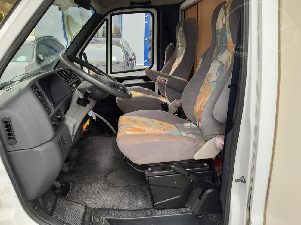 Fiat Ducato 2.5 TDI KNAUS ZADNO