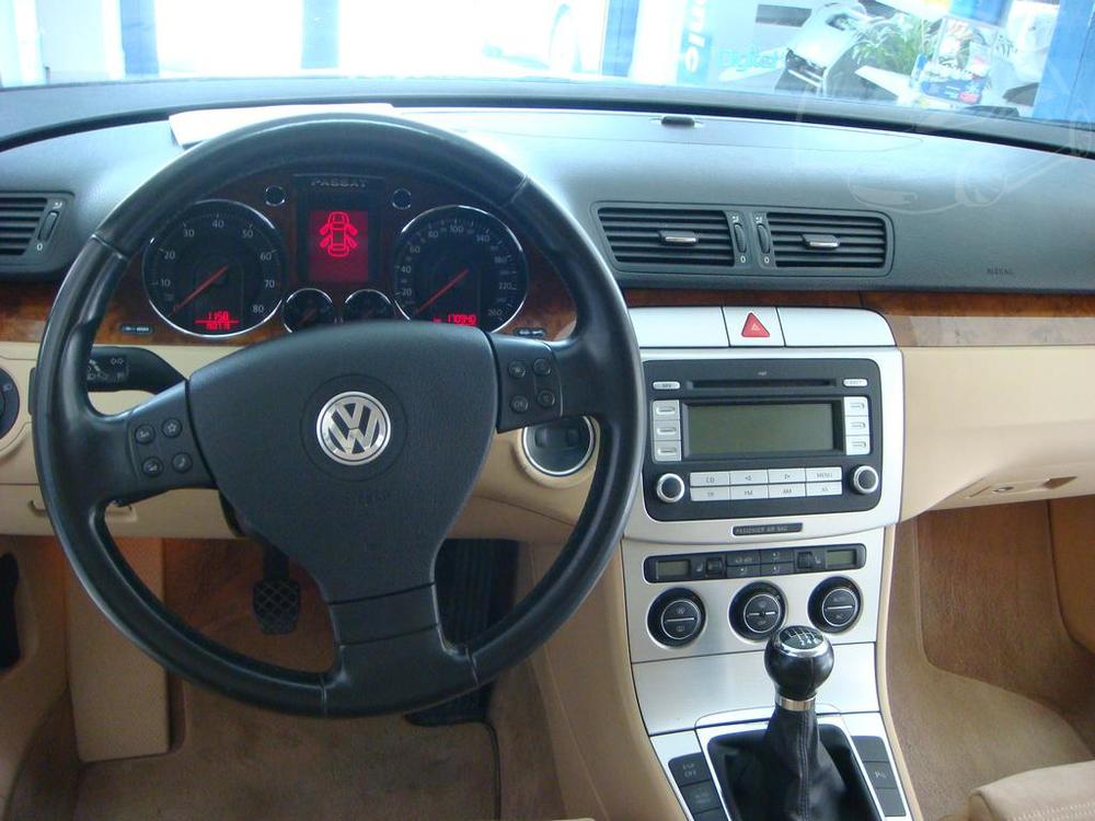 Volkswagen Passat 2.0 TSI Com DIGIKLIMA KَE s.k