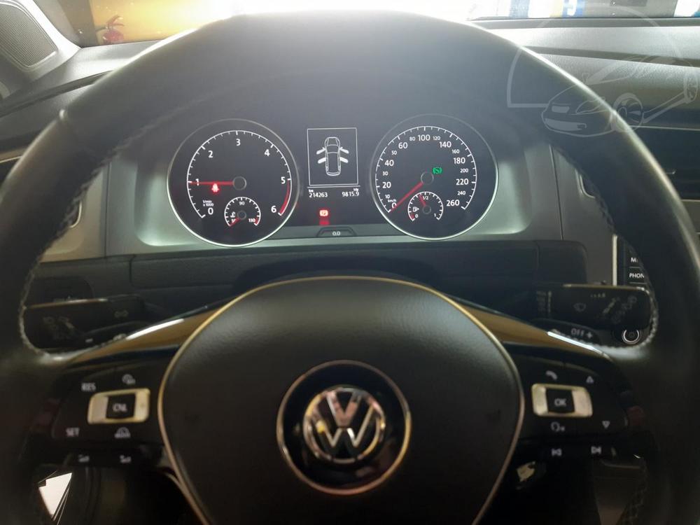 Volkswagen Golf 1.6 DSG NAVI DIGIKLIMA