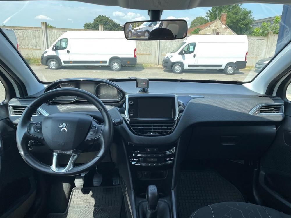 Peugeot 2008 Active 1,2 PureTech Man5