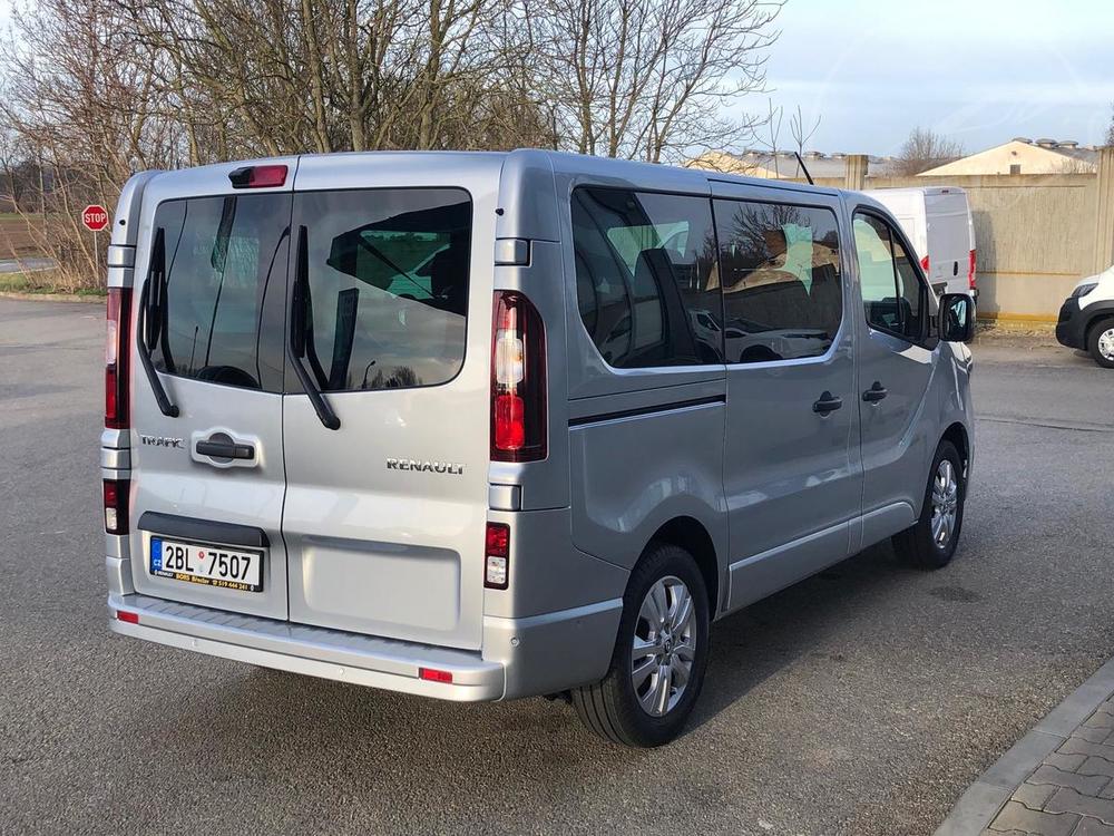 Renault Trafic L1 Combi BluedCi 170k EDC