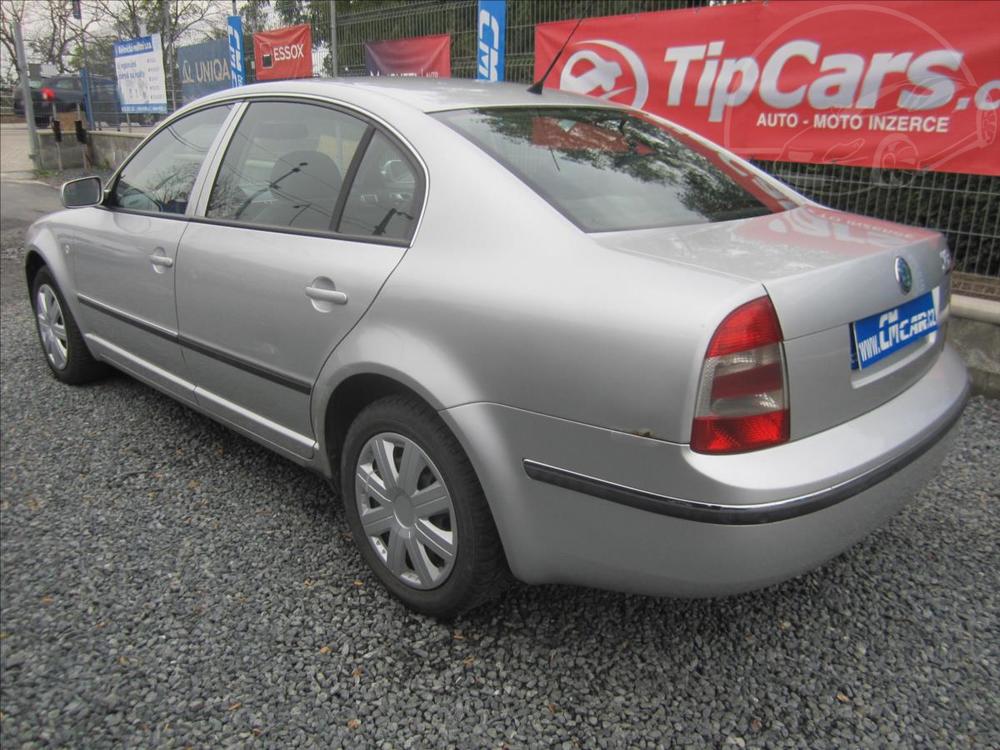 koda Superb 2.8i V6 Elegance Tiptronic