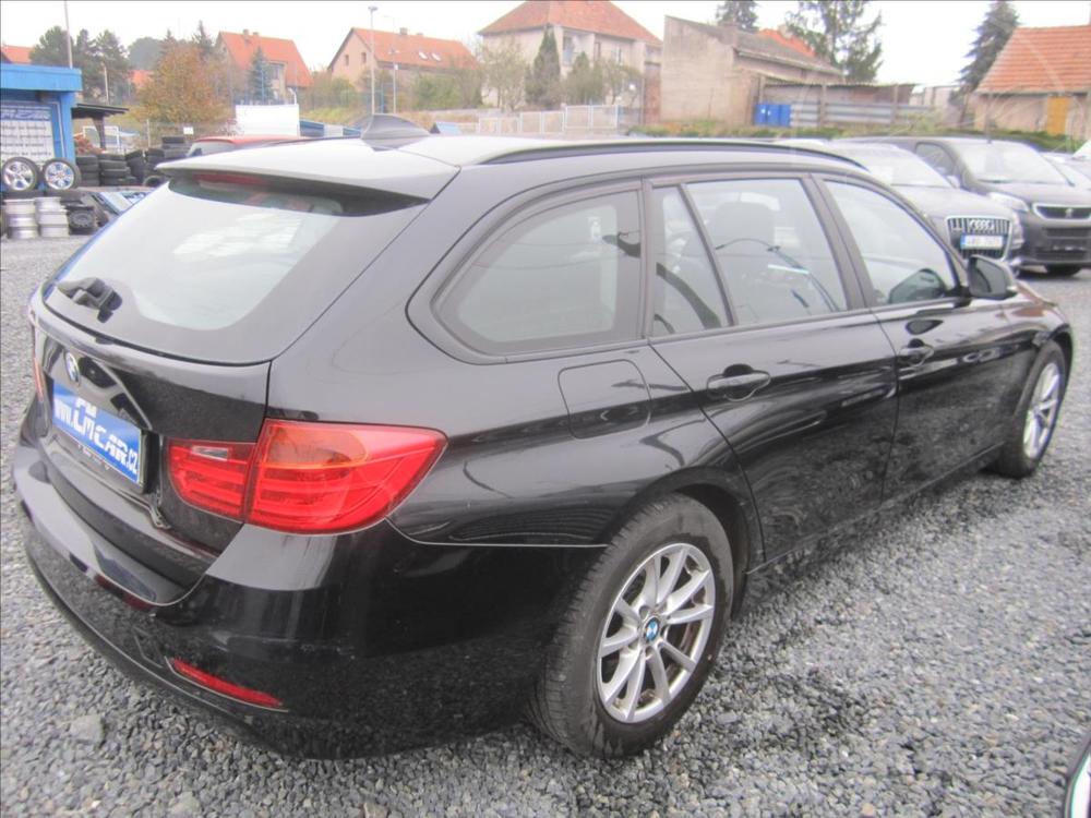 BMW 320 d Touring, Bi-xenony, aut.