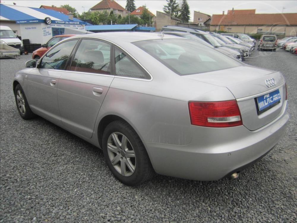 Audi A6 3.0TDi V6 quattro, Bi-xenony