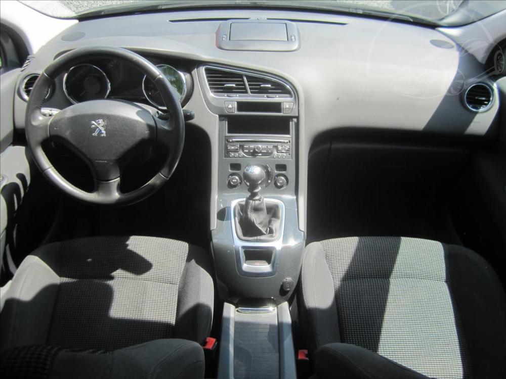 Peugeot 5008 1.6HDi Active, 7 mst, 2. maj.