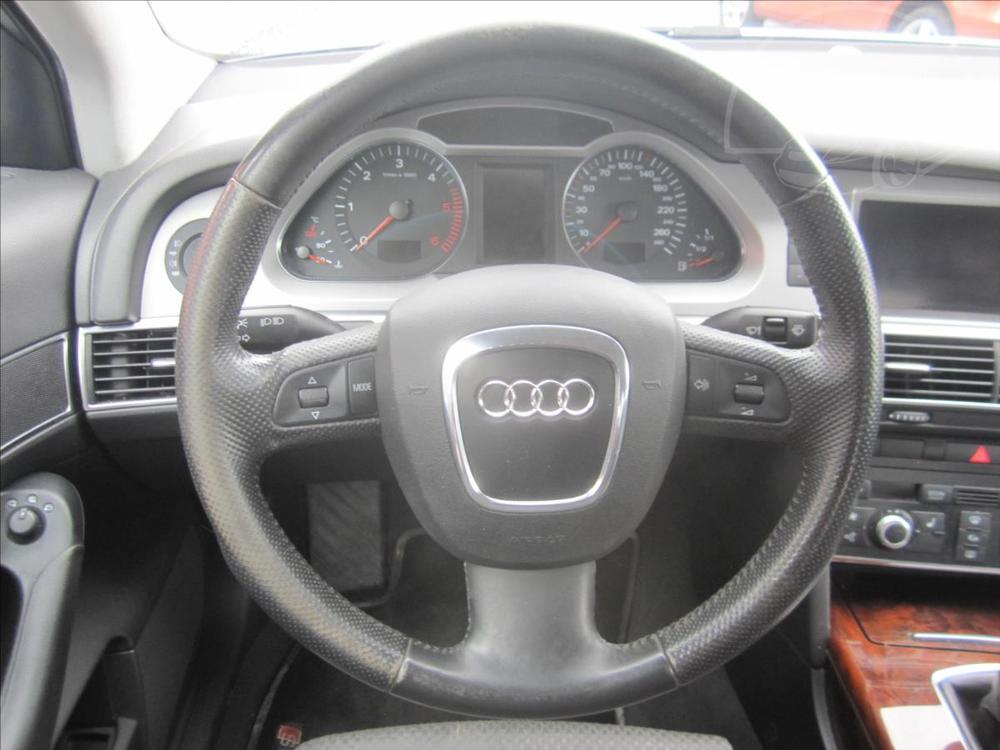 Audi A6 3.0TDi V6 quattro, Bi-xenony