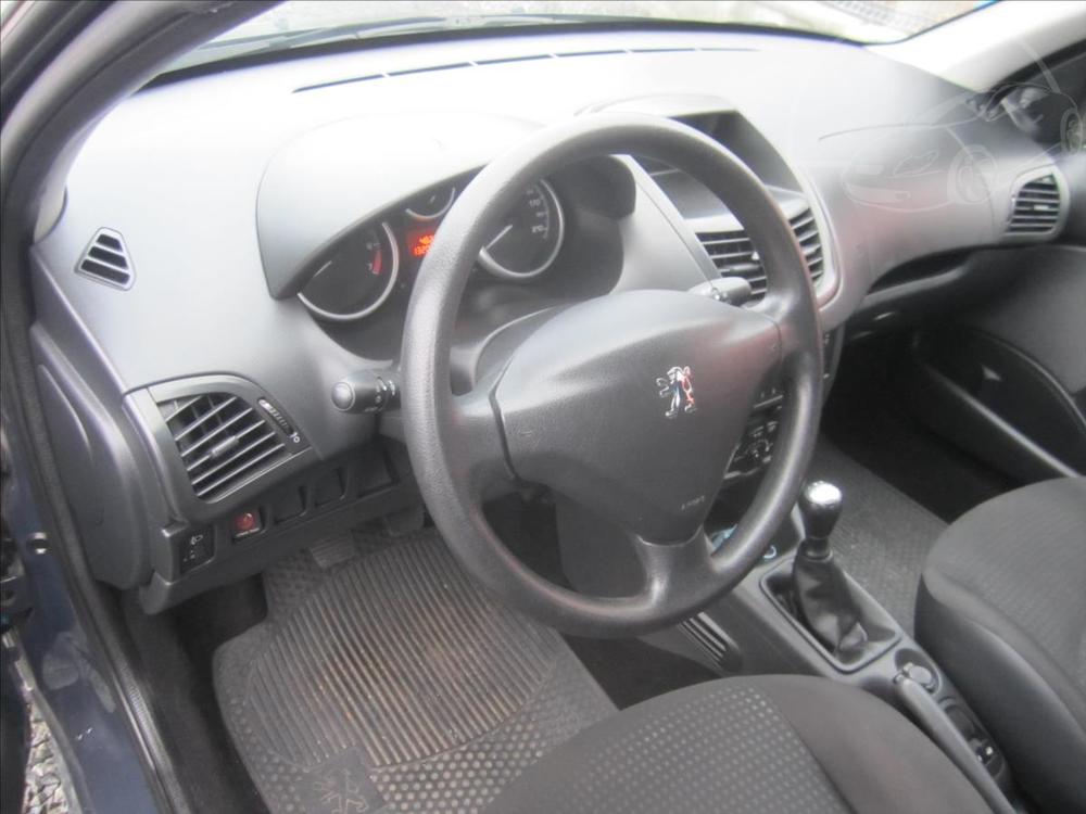 Peugeot 206 +  1.1i KLIMA