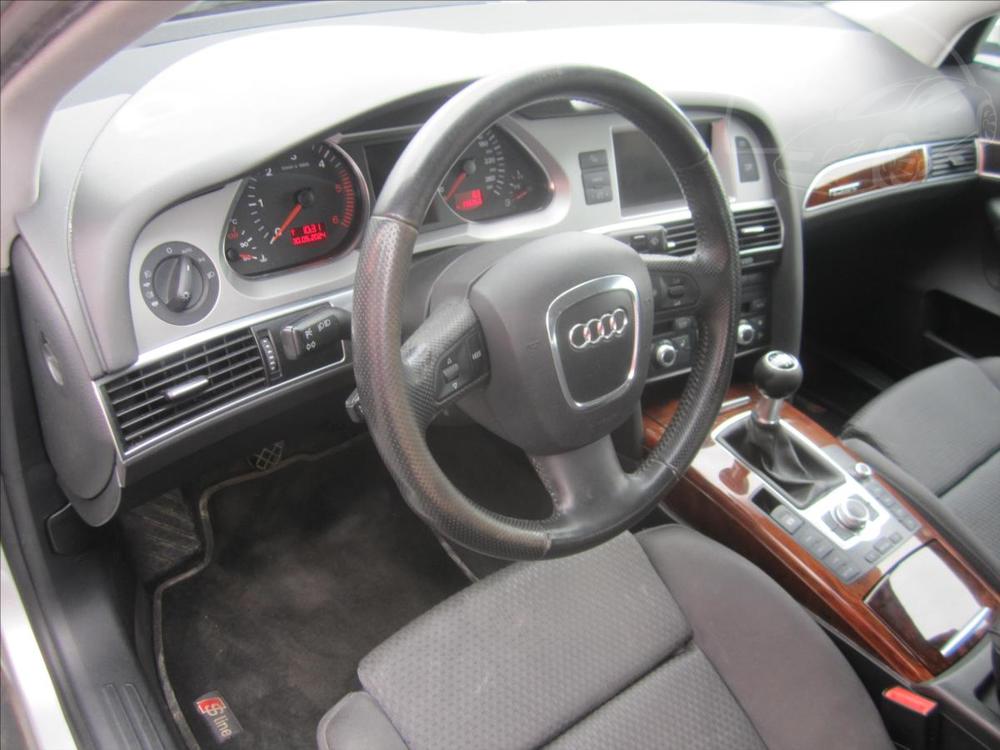 Audi A6 3.0TDi V6 quattro, Bi-xenony