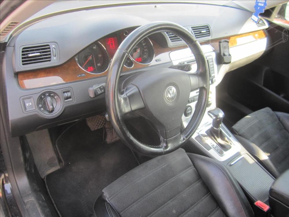 Volkswagen Passat Variant 2.0TDi DSG Highline, a