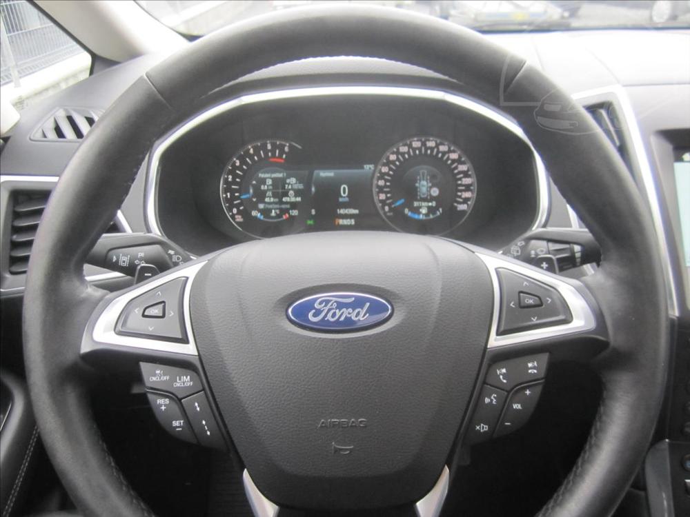 Ford S-Max 2.0TDCi 132kW Ghia, PowerShift